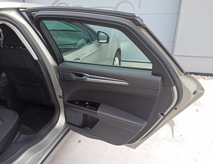 Ford Mondeo 22