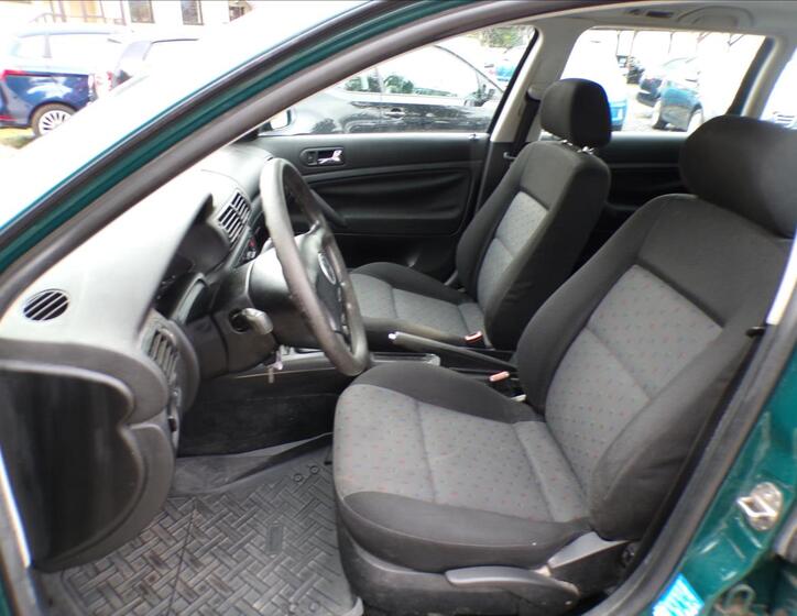Volkswagen Passat 11