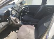 Toyota RAV4 7