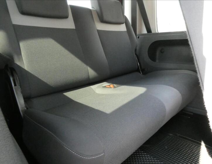 Volkswagen Caddy 30