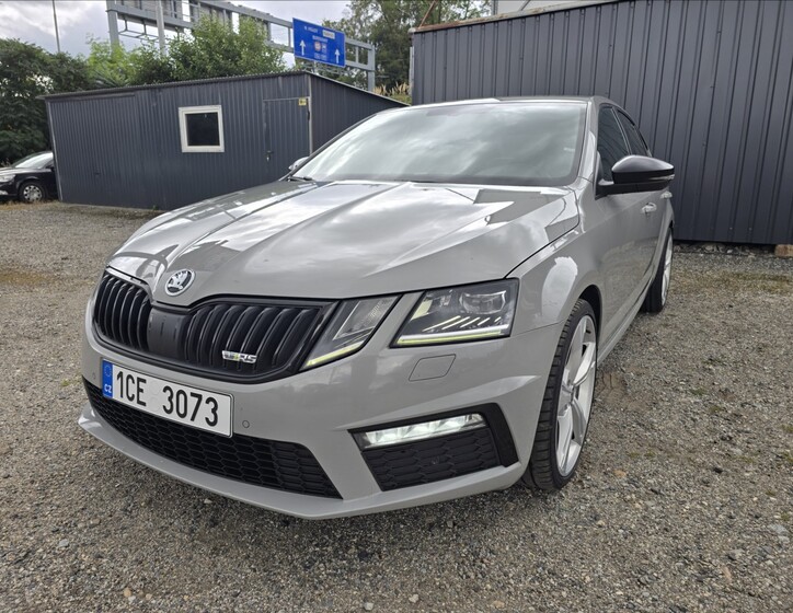 Škoda Octavia 10