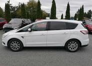 Ford S-MAX 6