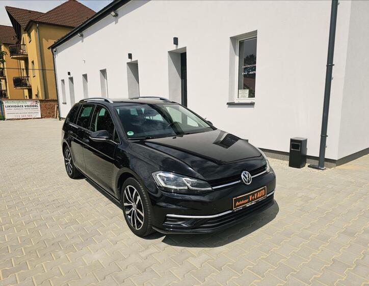 Volkswagen Golf 1