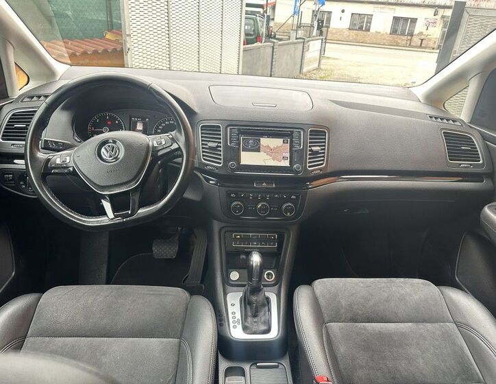 Volkswagen Sharan 12
