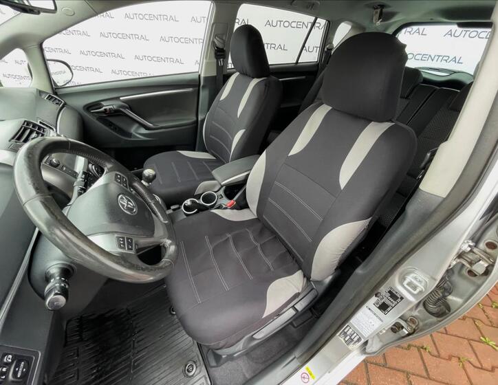 Toyota Verso 11