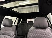 BMW X7 13