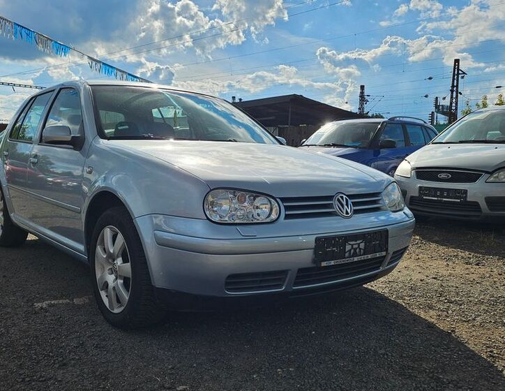 Volkswagen Golf 1