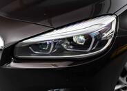 BMW Řada 2 8