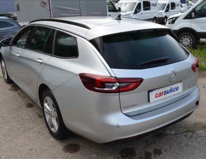 Opel Insignia 6