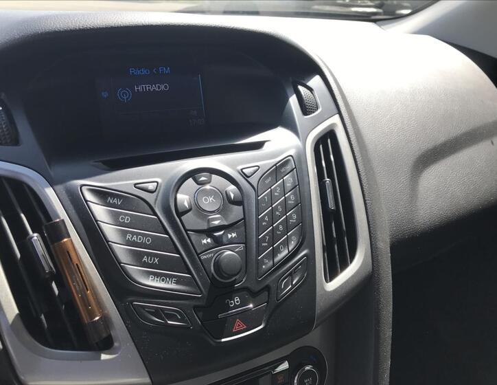 Ford Focus 12