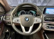 BMW Řada 7 14