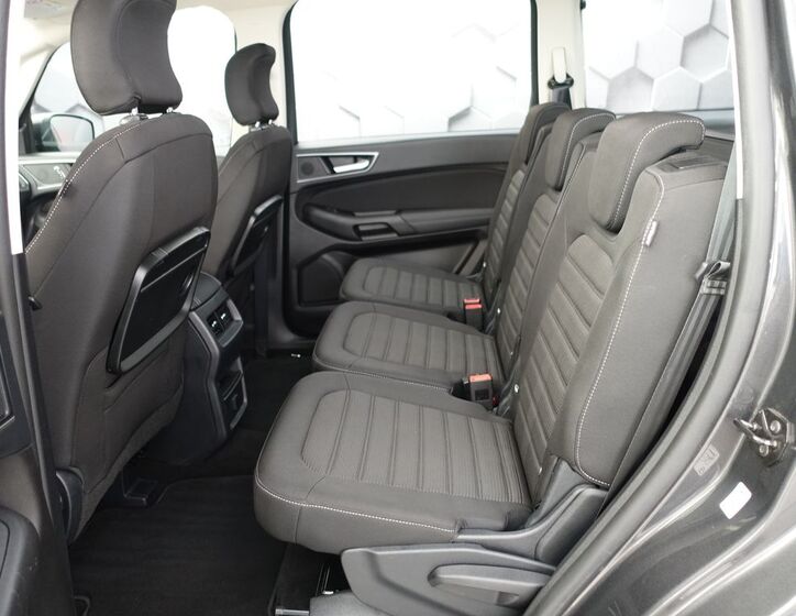 Ford Galaxy 24