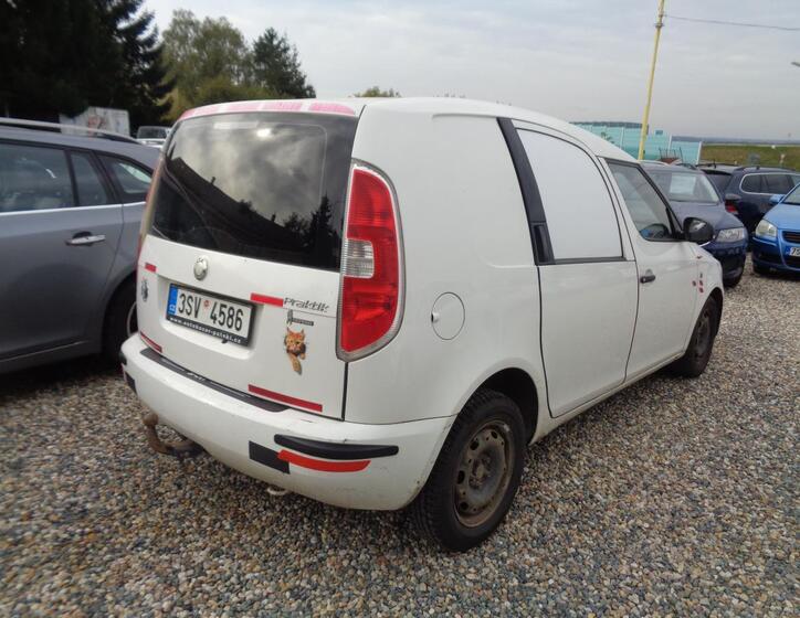 Škoda Praktik 3