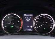 Lexus NX 300h 18