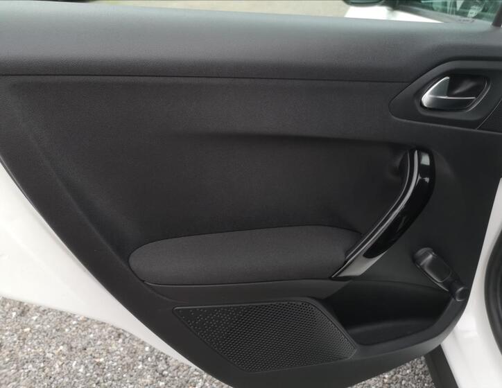 Peugeot 2008 22