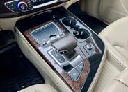 Audi Q7 19