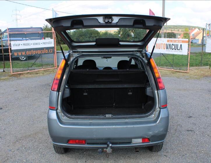 Subaru Justy 13
