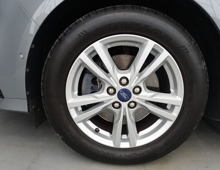 Ford S-MAX 36