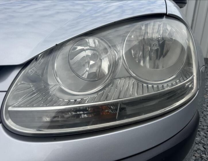 Volkswagen Golf 9