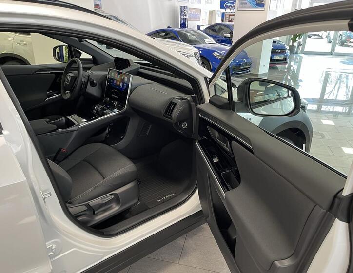 Subaru Solterra 10