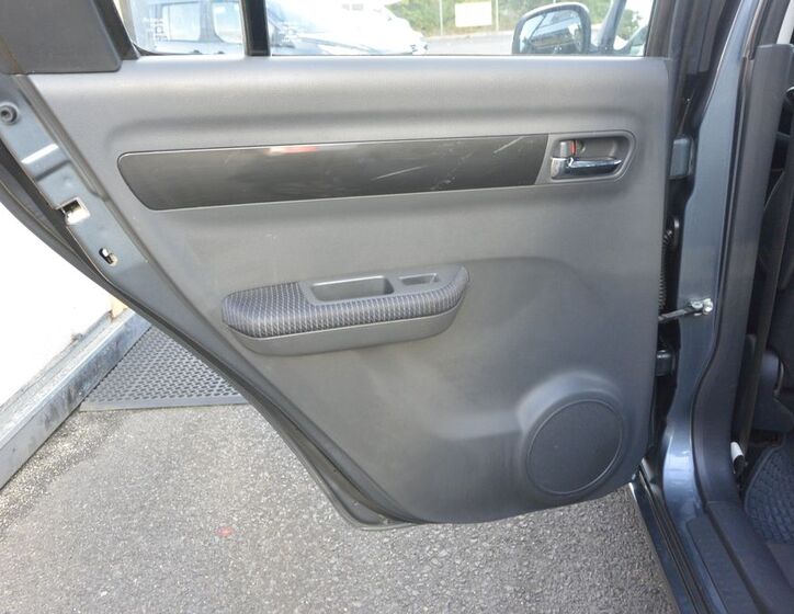 Suzuki Swift 27
