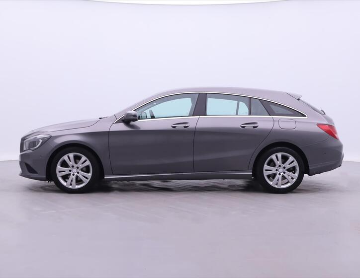 Mercedes-Benz CLA 4