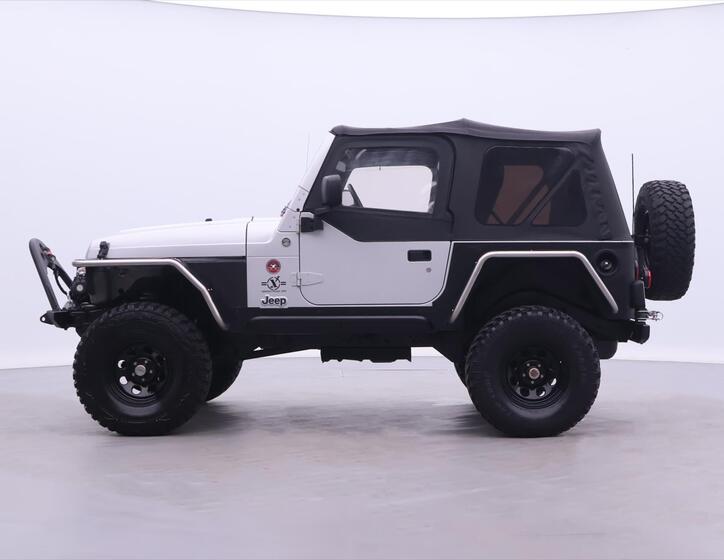 Jeep Wrangler 4