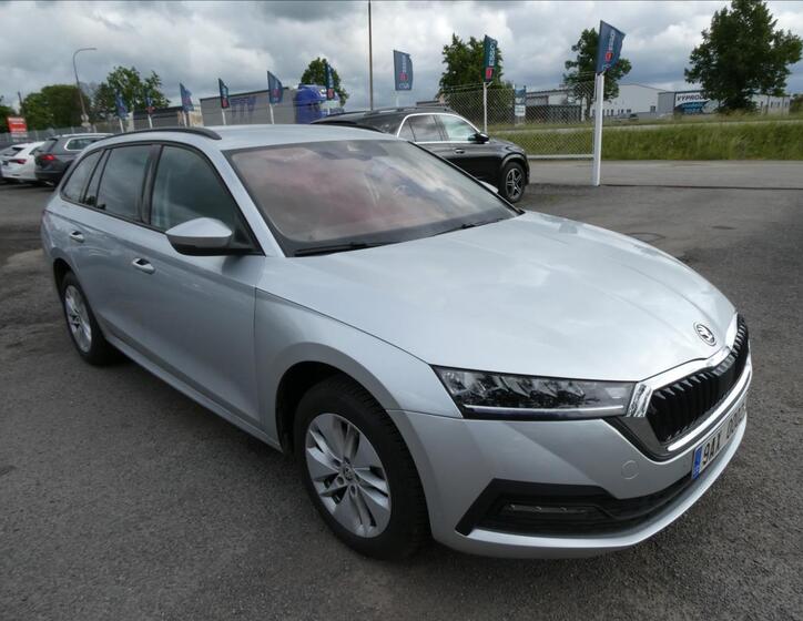 Škoda Octavia 1