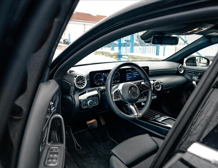 Mercedes-Benz Třídy A 10