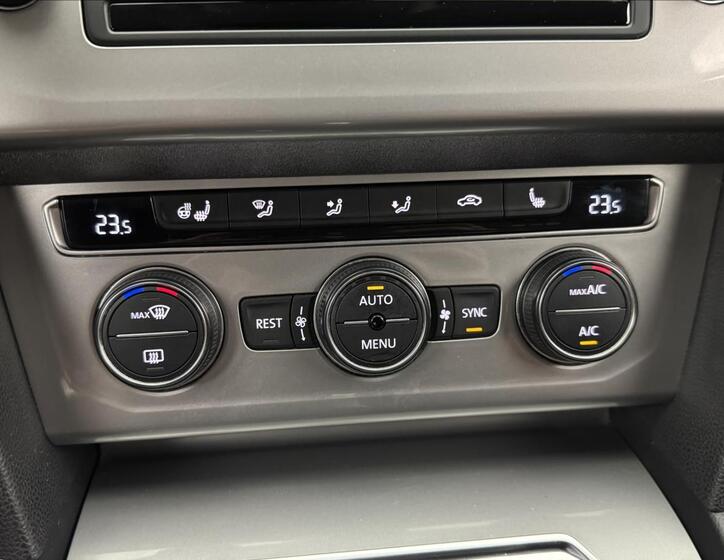 Volkswagen Passat 29