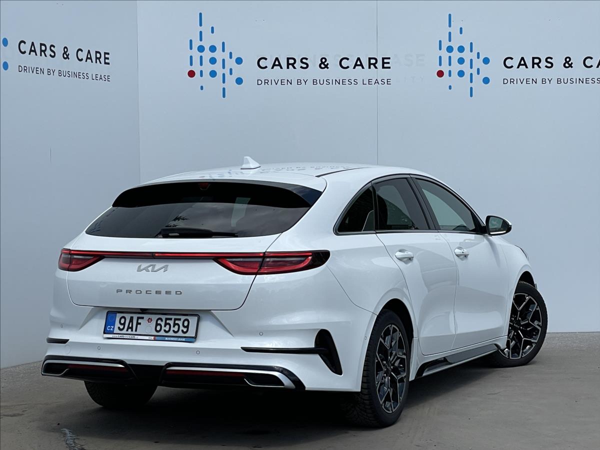 KIA ProCeed