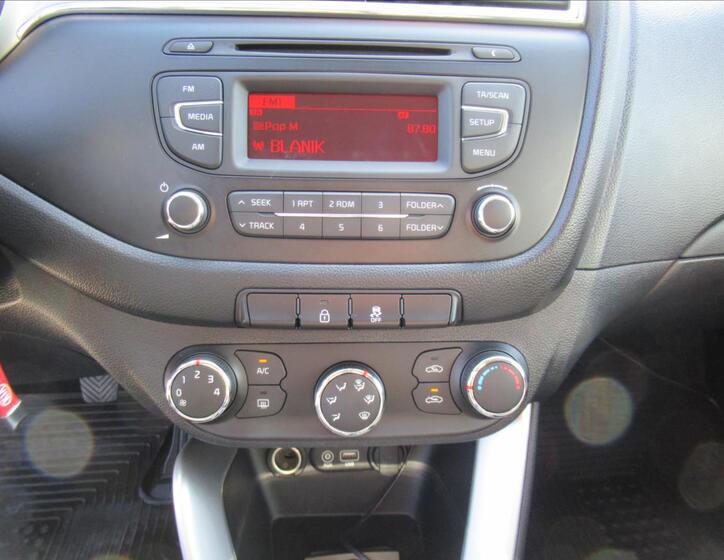 KIA Ceed 11