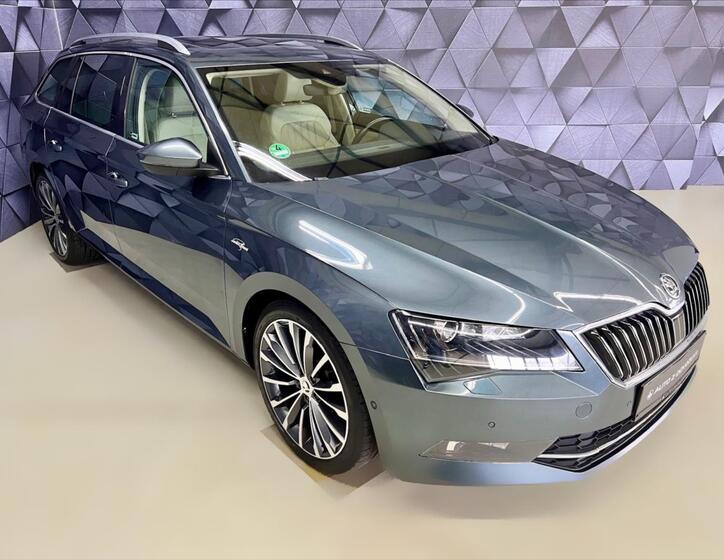 Škoda Superb 4