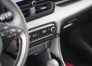 Toyota Yaris 6