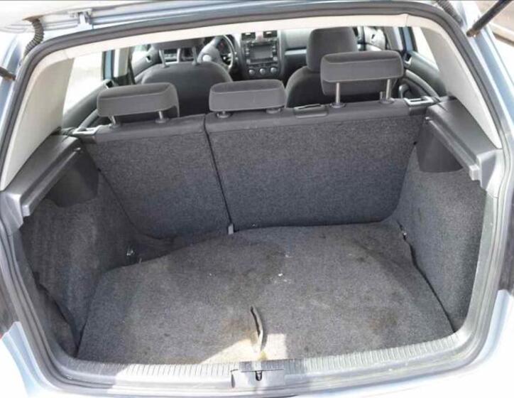 Volkswagen Golf 30