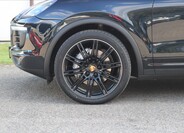 Porsche Cayenne 11