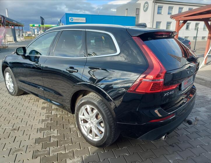 Volvo XC60 10