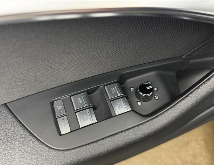 Audi A6 32