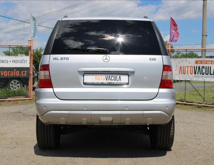 Mercedes-Benz Třídy M 6