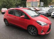Toyota Yaris 5