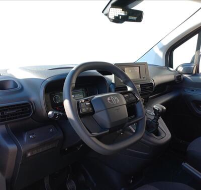 Toyota ProAce City 10