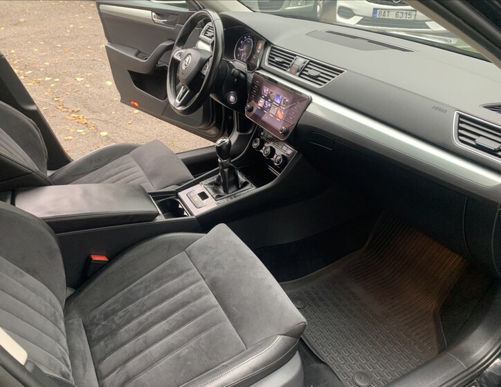 Škoda Superb 15