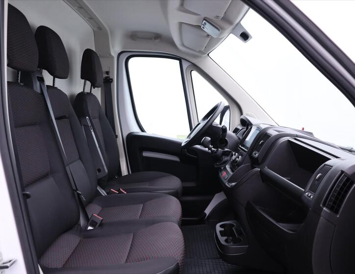 Opel Movano 13