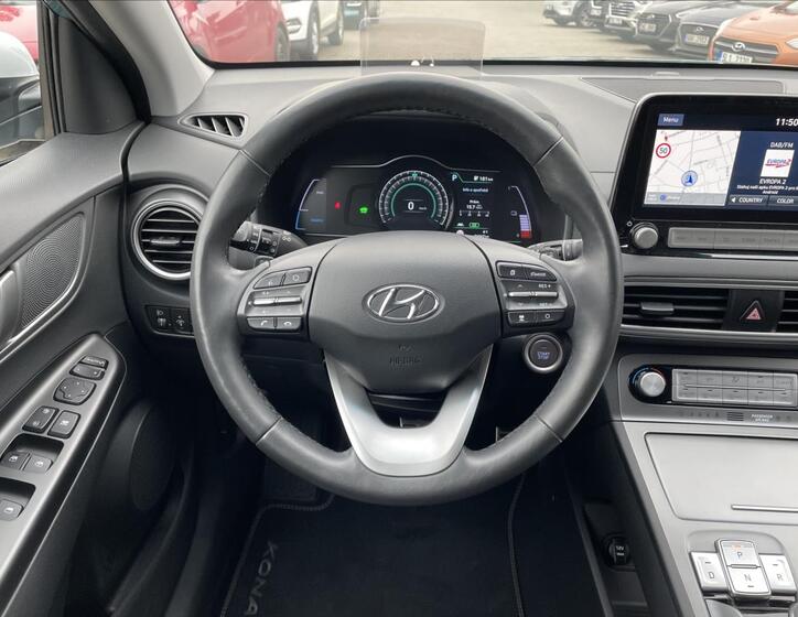 Hyundai Kona 13