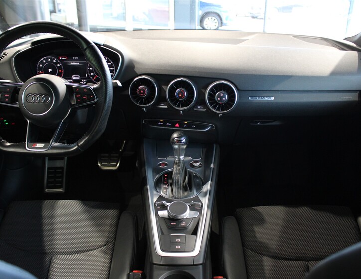 Audi TT 15