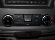 Ford Transit Custom 10