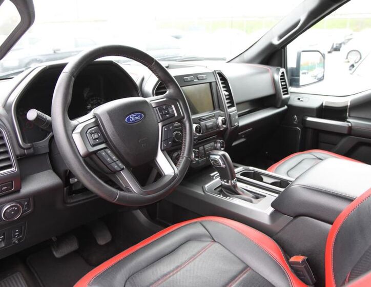 Ford F-150 29