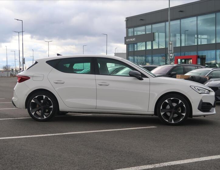 Cupra Leon 6