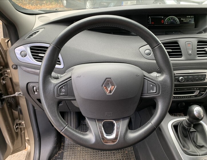Renault Grand Scénic 10
