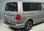 Volkswagen Multivan 12